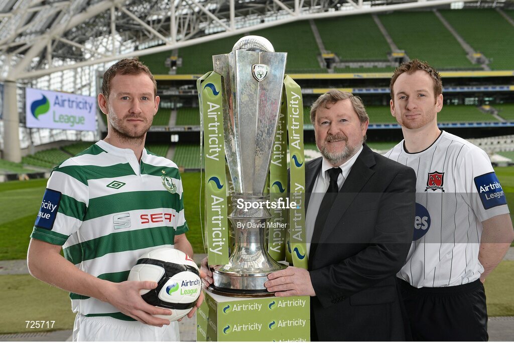 4 March 2013; Pat Sullivan, left, Shamrock Rovers, and Stephen O'Donnell, Dundalk, with Ken Barry, Sponsorship Manager Airtricity, in attendance at the Airtricity League launch 2013, both teams will face each other during the opening weekend of the Airtricity League Premier Division. Aviva Stadium, Lansdowne Road, Dublin. Picture credit: David Maher / SPORTSFILE