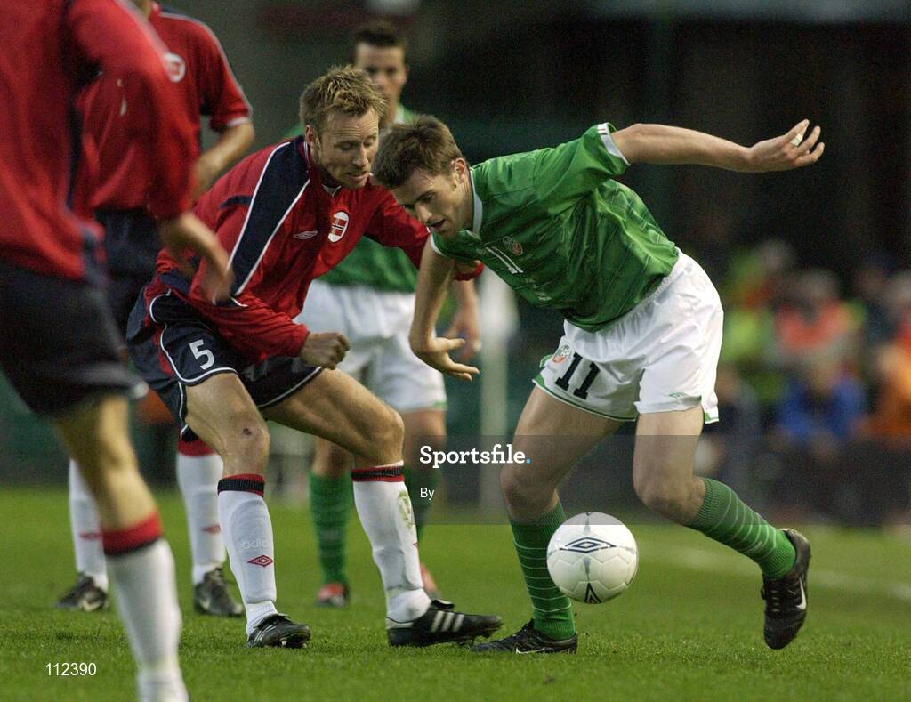 30 April 2003; Kevin Kilbane, Republic of Ireland, in action against Norway's Christer Basma. Friendly International, Republic of Ireland v Norway, Lansdowne Road, Dublin. Soccer. Picture credit; Pat Murphy / SPORTSFILE *EDI*