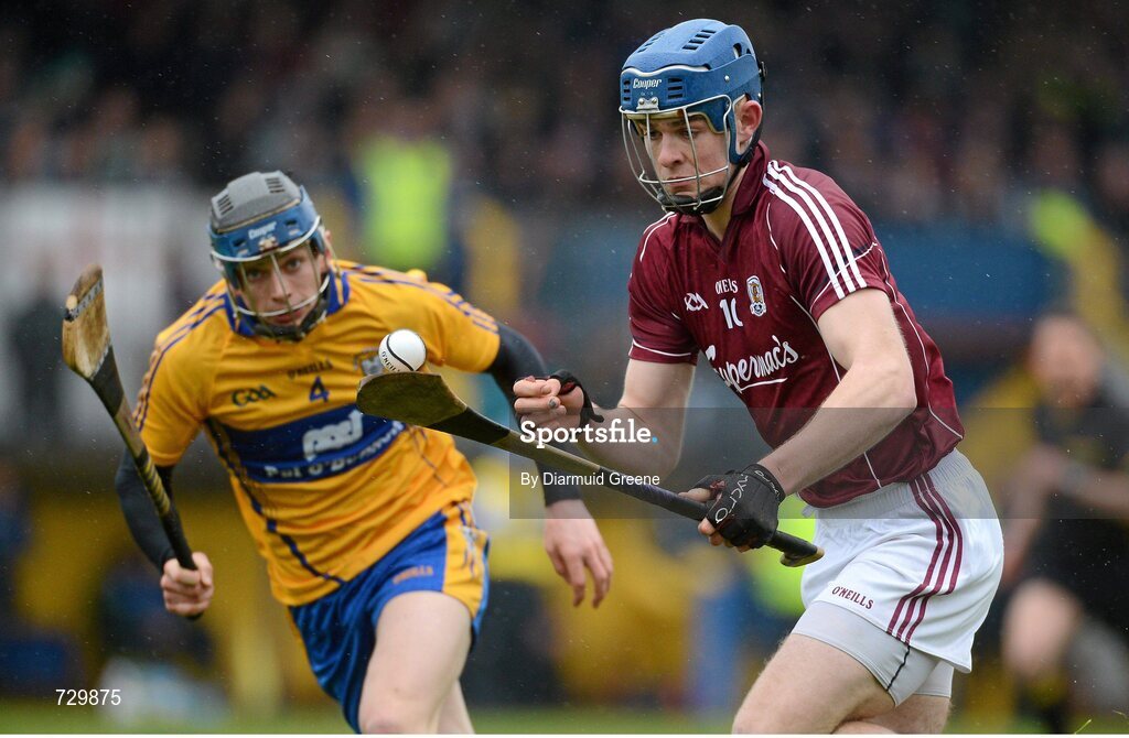 10 March 2013; Jonathan Glynn, Galway, in action against David McInerney, Clare. Allianz Hurling League, Division 1A, Clare v Galway, Cusack Park, Ennis, Co. Clare. Picture credit: Diarmuid Greene / SPORTSFILE