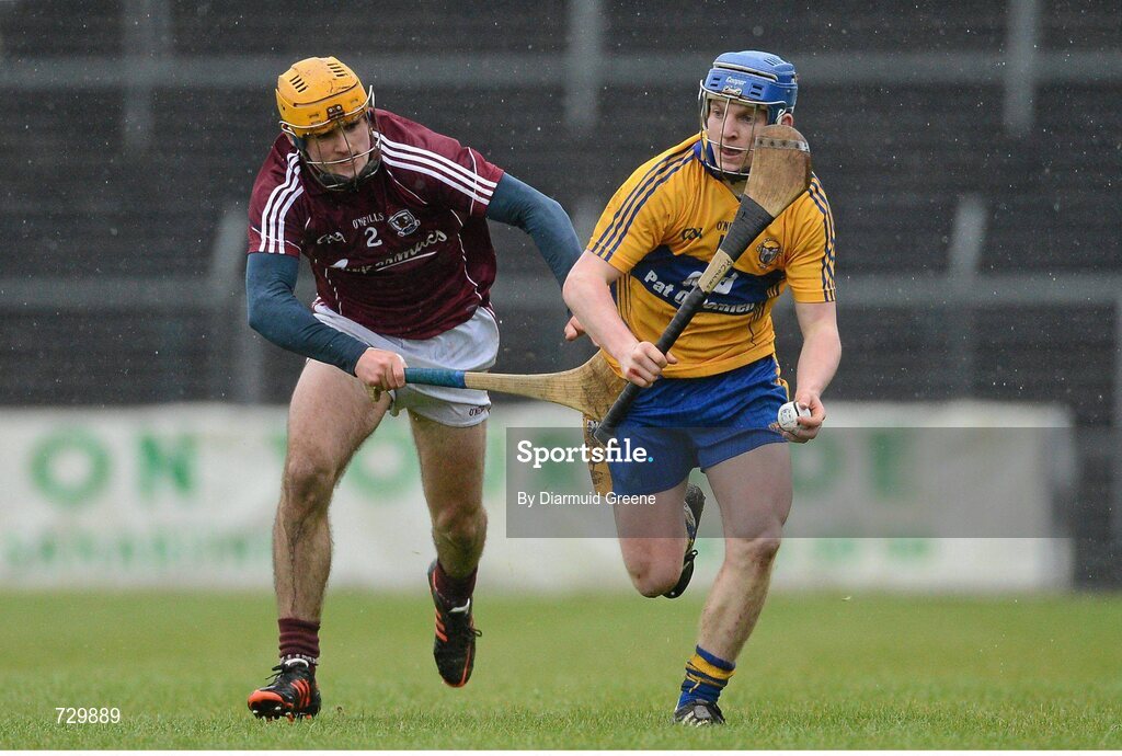 10 March 2013; Padraic Collins, Clare, in action against Johnny Coen, Galway. Allianz Hurling League, Division 1A, Clare v Galway, Cusack Park, Ennis, Co. Clare. Picture credit: Diarmuid Greene / SPORTSFILE