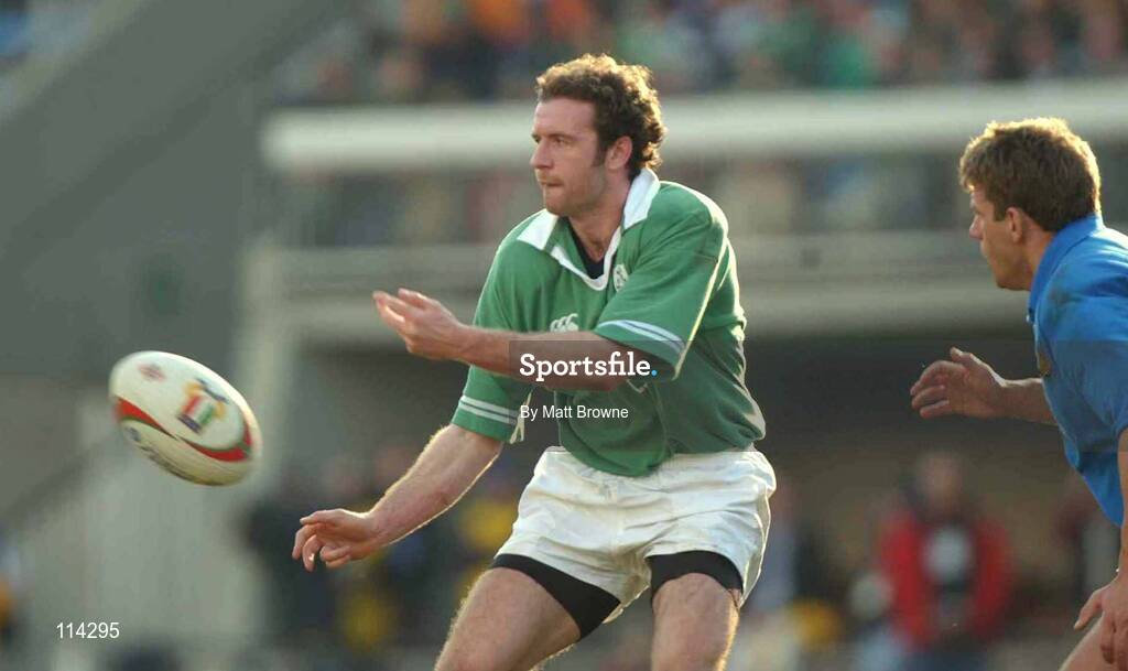 22 February 2003; Geordan Murphy, Ireland, in action against Italy. RBS Six Nations Rugby Championship, Italy v Ireland, Stadio Flaminio, Rome, Italy. Picture credit; Matt Browne / SPORTSFILE *EDI*