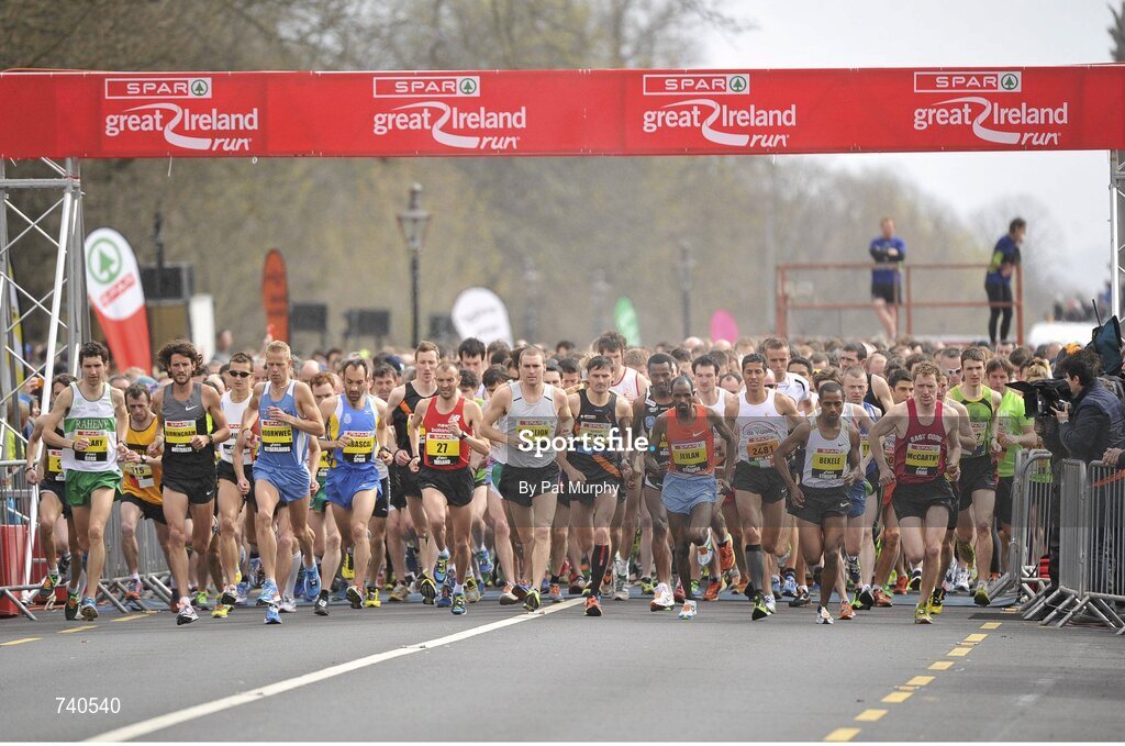 14 April 2013; A general view of the start of the Elite Men's Race at the SPAR Great Ireland Run 2013, including eventual winner Kenenisa Bekele, Ethiopia. SPAR Great Ireland Run 2013, Phoenix Park, Dublin. Picture credit: Pat Murphy / SPORTSFILE