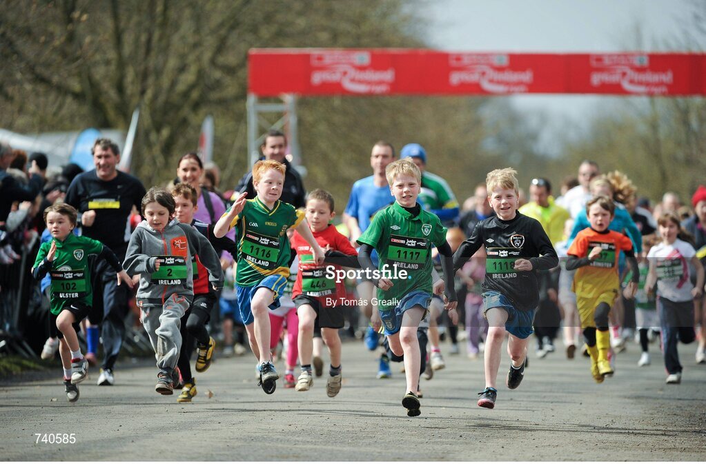 14 April 2013; A general view of the start of the 4 - 8 year old SPAR Great Ireland Mini Run 2013. SPAR Great Ireland Run 2013, Phoenix Park, Dublin. Picture credit: Tomás Greally / SPORTSFILE