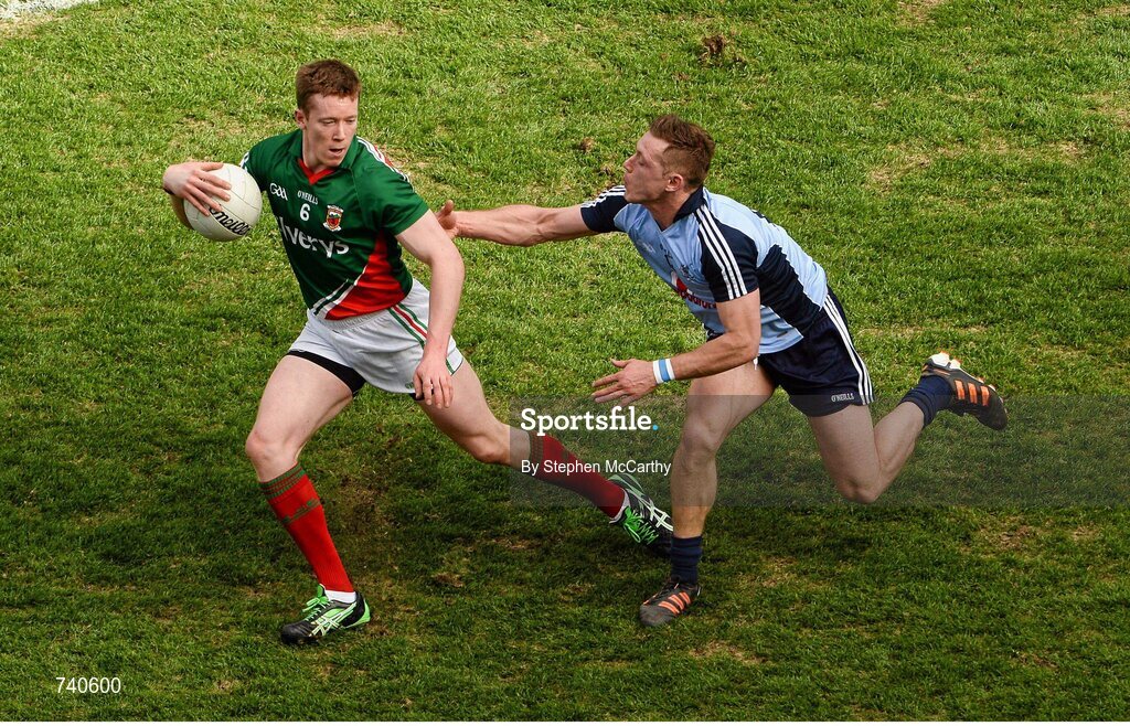 14 April 2013; Donal Vaughan, Mayo, in action against Paul Flynn, Dublin. Allianz Football League, Division 1, Semi-Final, Dublin v Mayo, Croke Park, Dublin. Picture credit: Stephen McCarthy / SPORTSFILE