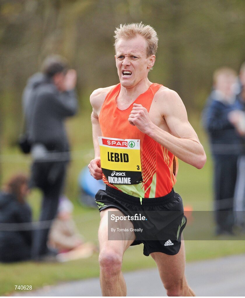 14 April 2013; Sergiy Lebid, Ukraine, on his way to finish in second place in the SPAR Great Ireland Run 2013. Phoenix Park, Dublin. Picture credit: Tomás Greally / SPORTSFILE