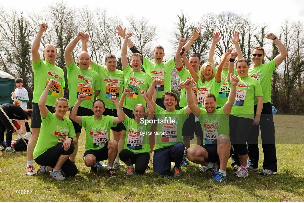 14 April 2013; The SPAR team before the SPAR Great Ireland Run 2013. Phoenix Park, Dublin. Picture credit: Pat Murphy / SPORTSFILE