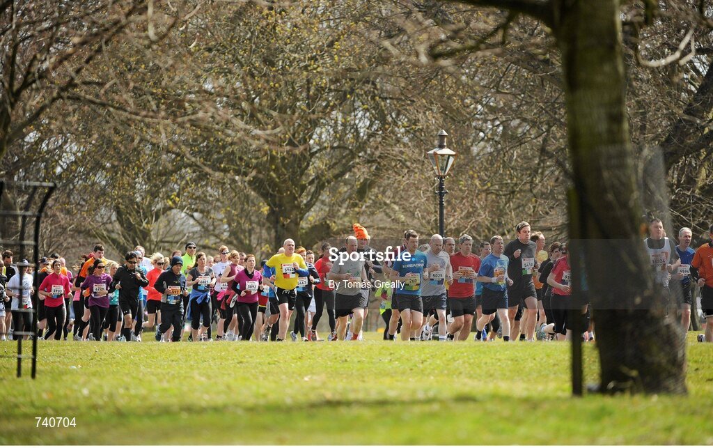 4 April 2013; A general view of the competitors during the SPAR Great Ireland Run 2013, Phoenix Park, Dublin. Picture Credit: Tomás Greally / SPORTSFILE