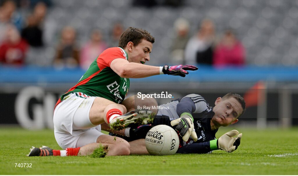 14 April 2013; Jason Doherty, Mayo, in action against Stephen Cluxton, Dublin. Allianz Football League, Division 1, Semi-Final, Dublin v Mayo, Croke Park, Dublin. Picture credit: Ray McManus / SPORTSFILE