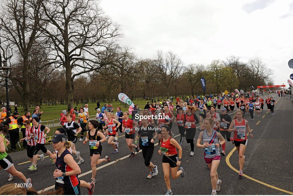 14 April 2013; A general view of the early stages of the Elite Women's Race at the SPAR Great Ireland Run 2013. Phoenix Park, Dublin. Picture credit: Pat Murphy / SPORTSFILE