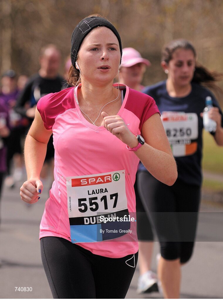 14 April 2013; Laura Gilbride, Dublin, competing in the SPAR Great Ireland Run 2013. Phoenix Park, Dublin. Picture credit: Tomás Greally / SPORTSFILE