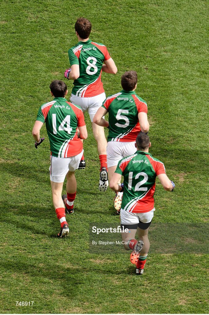 14 April 2013; Mayo players make their way onto the field ahead of the game. Allianz Football League, Division 1, Semi-Final, Dublin v Mayo, Croke Park, Dublin. Picture credit: Stephen McCarthy / SPORTSFILE