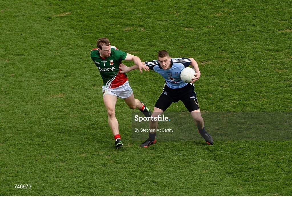 14 April 2013; Jason Whelan, Dublin, in action against Colm Boyle, Mayo. Allianz Football League, Division 1, Semi-Final, Dublin v Mayo, Croke Park, Dublin. Picture credit: Stephen McCarthy / SPORTSFILE