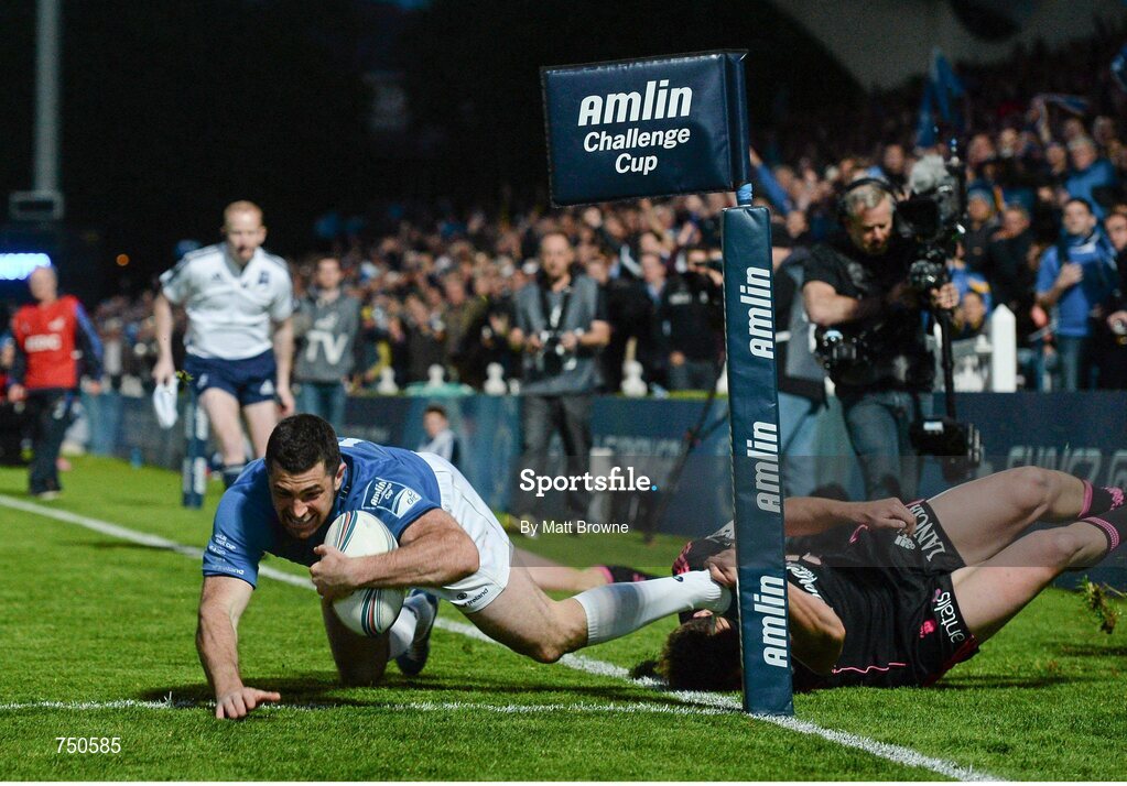 17 May 2013; Rob Kearney, Leinster, is tackled in to touch by Stade Francais' Jeremy Sinzelle, and the try was subsequently disallowed. Amlin Challenge Cup Final 2012/13, Leinster v Stade Francais, RDS, Ballsbridge, Dublin. Picture credit: Matt Browne / SPORTSFILE