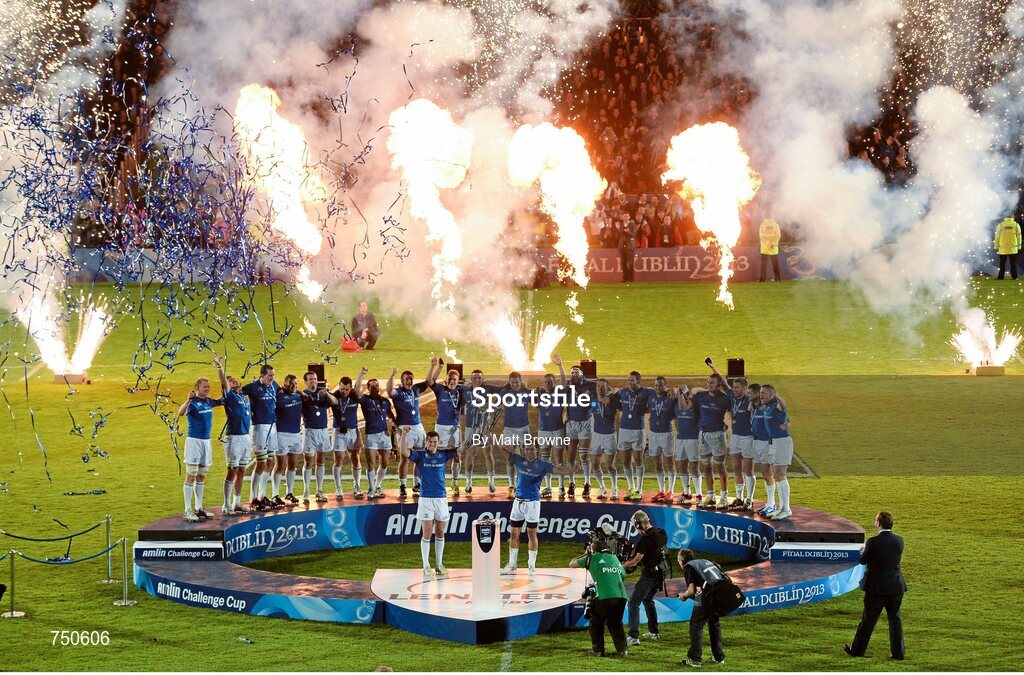 17 May 2013; Leinster's Jonathan Sexton, left, and Isa Nacewa lift the cup. Amlin Challenge Cup Final 2012/13, Leinster v Stade Francais, RDS, Ballsbridge, Dublin. Picture credit: Matt Browne / SPORTSFILE
