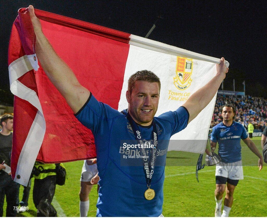 17 May 2013; Sean O'Brien, Leinster, with the Tullow flag celebrates his side's victory. Amlin Challenge Cup Final 2012/13, Leinster v Stade Francais, RDS, Ballsbridge, Dublin. Picture credit: Matt Browne / SPORTSFILE