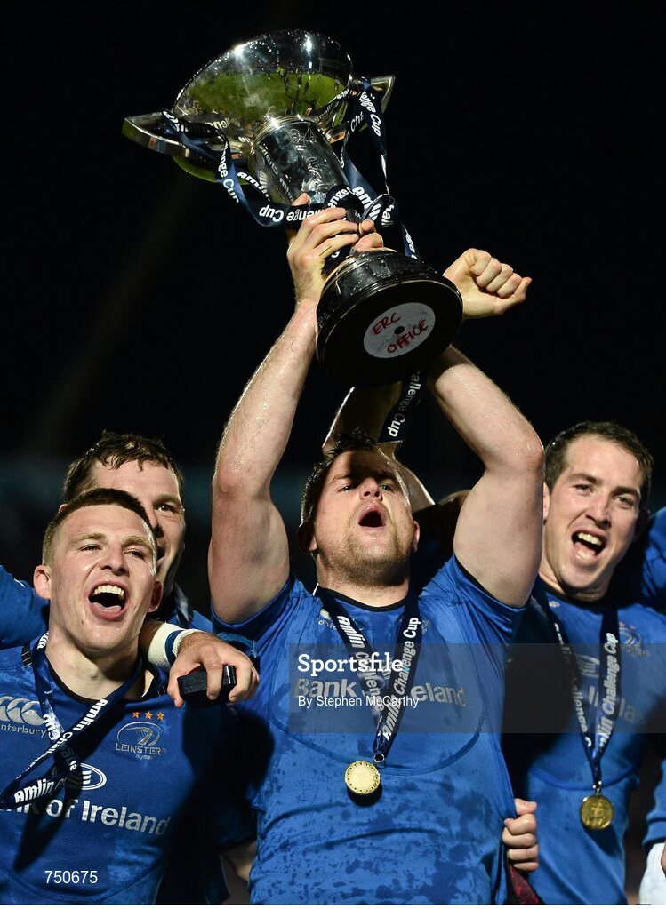 17 May 2013; Leinster's Jamie Heaslip and team-mates with the Amlin Challenge Cup. Amlin Challenge Cup Final 2012/13, Leinster v Stade Francais, RDS, Ballsbridge, Dublin. Picture credit: Stephen McCarthy / SPORTSFILE