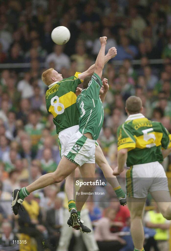 13 July 2003; Seamus Scanlon, Kerry, in action against Limerick's Jason Stokes. Bank of Ireland Munster Senior Football Final, Kerry v Limerick, Fitzgerald Stadium, Killarney, Co Kerry. Picture credit; Brendan Moran / SPORTSFILE *EDI*