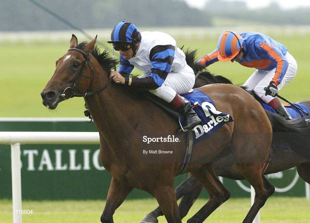 13 July 2003; Vintage Tipple, with Frankie Dettori up, on their way to winning the Darley Irish Oaks at the Curragh Racecourse, Co. Kildare. Picture credit; Matt Browne / SPORTSFILE *EDI*