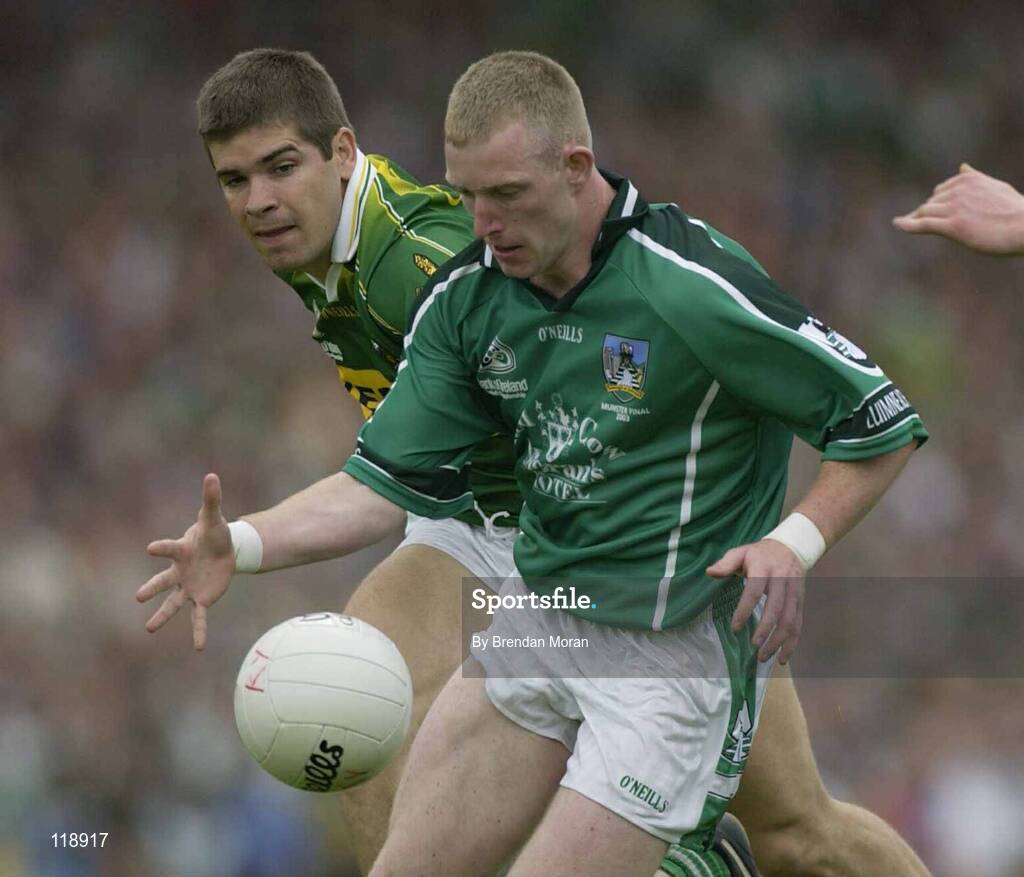 13 July 2003; Stephen Kelly, Limerick, in action against Kerry's Eamon Fitzmaurice. Bank of Ireland Munster Senior Football Final, Kerry v Limerick, Fitzgerald Stadium, Killarney, Co Kerry. Picture credit; Brendan Moran / SPORTSFILE *EDI*