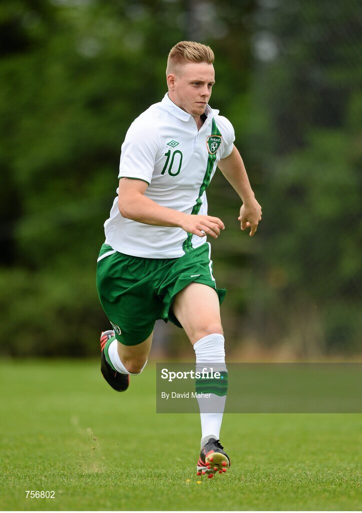 3 June 2013; Sam Byrne, Republic of Ireland. Under-19 Friendly, Republic of Ireland v Ireland Colleges Selection. Johnstown House, Enfield, Co. Meath. Picture credit: David Maher / SPORTSFILE