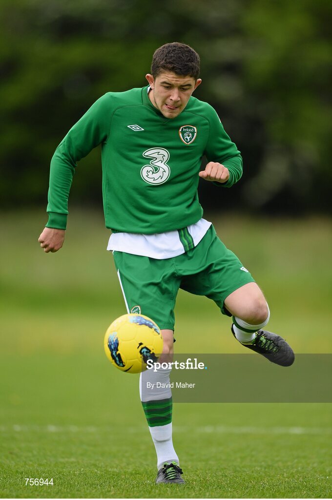 3 June 2013; Sean Long, Republic of Ireland. Under-19 Friendly, Republic of Ireland v Ireland Colleges Selection. Johnstown House, Enfield, Co. Meath. Picture credit: David Maher / SPORTSFILE