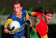 18 January 1998; Brendan O'hAnnaidh of Wicklow gets away from James O'Toole of Carlow during the Leinster GAA O'Byrne Cup Quarter-Final match between Carlow and Wicklow at at Dr Cullen Park in Carlow. Photo by Ray McManus/Sportsfile