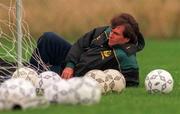 31 August 1998; Ray Houghton during a Republic of Ireland Training Session in Clonshaugh in Dublin. Photo by David Maher/Sportsfile