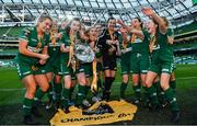 5 November 2017; Cork City WFC players celebrate with the cup following the Continental Tyres FAI Women's Cup Final match between Cork City WFC and UCD Waves at the Aviva Stadium in Dublin. Photo by Ramsey Cardy/Sportsfile