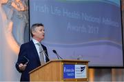 6 December 2017; MC Greg Allen speaking during the Irish Life Health National Athletics Awards 2017 at Crowne Plaza in Santry, Dublin. Photo by Piaras Ó Mídheach/Sportsfile