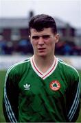 22 May 1991; Roy Keane of Republic of Ireland ahead of his debut against Chile. Lansdowne Road, Dublin. Photo by David Maher / SPORTSFILE