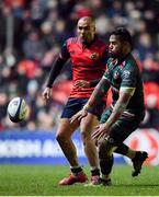 17 December 2017; Simon Zebo of Munster in action against Manu Tuilagi of Leicester Tigers during the European Rugby Champions Cup Pool 4 Round 4 match between Leicester Tigers and Munster at Welford Road in Leicester, England. Photo by Brendan Moran/Sportsfile