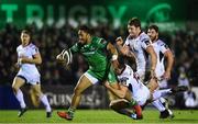 23 December 2017; Bundee Aki of Connacht on his way to scoring his side's second try despite the tackle of Jacob Stockdale of Ulster during the Guinness PRO14 Round 11 match between Connacht and Ulster at the Sportsground in Galway. Photo by Sam Barnes/Sportsfile