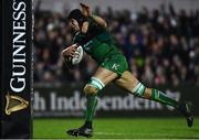 23 December 2017; Ultan Dillane of Connacht on his way to score his side's sixth try during the Guinness PRO14 Round 11 match between Connacht and Ulster at the Sportsground in Galway. Photo by Sam Barnes/Sportsfile
