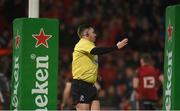21 January 2018; Referee Ben Whitehouse awards a penalty try to Munster during the European Rugby Champions Cup Pool 4 Round 6 match between Munster and Castres at Thomond Park in Limerick. Photo by Diarmuid Greene/Sportsfile