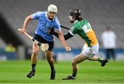 27 January 2018; Alan Moore of Dublin in action against Ben Conneely of Offaly during the Allianz Hurling League Division 1B Round 1 match between Dublin and Offaly at Croke Park in Dublin. Photo by Piaras Ó Mídheach/Sportsfile