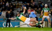27 January 2018; Shane Dooley of Offaly in action against Bill O’Carroll of Dublin during the Allianz Hurling League Division 1B Round 1 match between Dublin and Offaly at Croke Park in Dublin. Photo by Piaras Ó Mídheach/Sportsfile