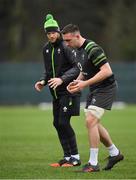 8 February 2018; Jack Conan with forwards coach Simon Easterby during Ireland Rugby squad training at Carton House in Kildare. Photo by Brendan Moran/Sportsfile