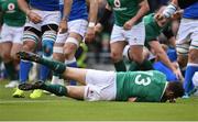 10 February 2018; Robbie Henshaw of Ireland scores his side's first try during the Six Nations Rugby Championship match between Ireland and Italy at the Aviva Stadium in Dublin. Photo by Seb Daly/Sportsfile