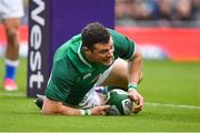 10 February 2018; Robbie Henshaw of Ireland scores his side's first try during the Six Nations Rugby Championship match between Ireland and Italy at the Aviva Stadium in Dublin.Photo by Brendan Moran/Sportsfile