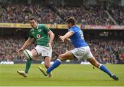 10 February 2018; Jonathan Sexton of Ireland in action against Marcello Violi of Italy  during the Six Nations Rugby Championship match between Ireland and Italy at the Aviva Stadium in Dublin. Photo by Seb Daly/Sportsfile