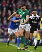 10 February 2018; Jacob Stockdale of Ireland is tackled by Marcello Violi of Italy during the Six Nations Rugby Championship match between Ireland and Italy at the Aviva Stadium in Dublin. Photo by Brendan Moran/Sportsfile