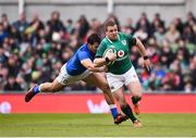 10 February 2018; Sean Cronin of Ireland is tackled by Mattia Bellini of Italy during the Six Nations Rugby Championship match between Ireland and Italy at the Aviva Stadium in Dublin. Photo by Seb Daly/Sportsfile