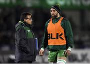 16 February 2018; Connacht head coach Kieran Keane talks to John Muldoon of Connacht prior to the Guinness PRO14 Round 15 match between Connacht and Zebre at the Sportsground in Galway. Photo by Harry Murphy/Sportsfile