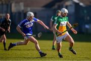 25 February 2018; Oisin Kelly of Offaly in action against Conor Quinlan of Laois during the Allianz Hurling League Division 1B Round 4 match between Offaly and Laois at Bord Na Móna O’Connor Park in Offaly. Photo by Sam Barnes/Sportsfile