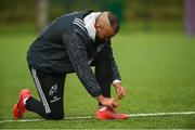 12 March 2018; Simon Zebo ties his boot laces during Munster Rugby squad training at the University of Limerick in Limerick. Photo by Diarmuid Greene/Sportsfile