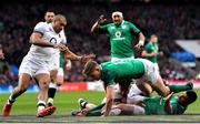 17 March 2018; Garry Ringrose of Ireland scores his side's first try during the NatWest Six Nations Rugby Championship match between England and Ireland at Twickenham Stadium in London, England. Photo by Ramsey Cardy/Sportsfile