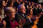 18 March 2018; Elaine Duff, right, with Mary and Gerard Duff, family of former Republic of Ireland international Damien Duff, applaud his acceptance of the Hall of Fame award during the 3 FAI International Awards at RTE Studios in Donnybrook, Dublin. Photo by Stephen McCarthy/Sportsfile