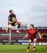 24 March 2018; Tom Williams of Scarlets in action against Alex Wootton of Munster during the Guinness PRO14 Round 18 match between Munster and Scarlets at Thomond Park in Limerick. Photo by Diarmuid Greene/Sportsfile