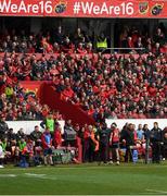 31 March 2018; Munster supporters applaud Simon Zebo as leaves the pitch with an injury during the European Rugby Champions Cup quarter-final match between Munster and RC Toulon at Thomond Park in Limerick. Photo by Ray McManus/Sportsfile