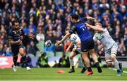 1 April 2018; James Lowe of Leinster offloads to team-mate Isa Nacewa of Leinster to set up their side's first try during the European Rugby Champions Cup quarter-final match between Leinster and Saracens at the Aviva Stadium in Dublin. Photo by Brendan Moran/Sportsfile